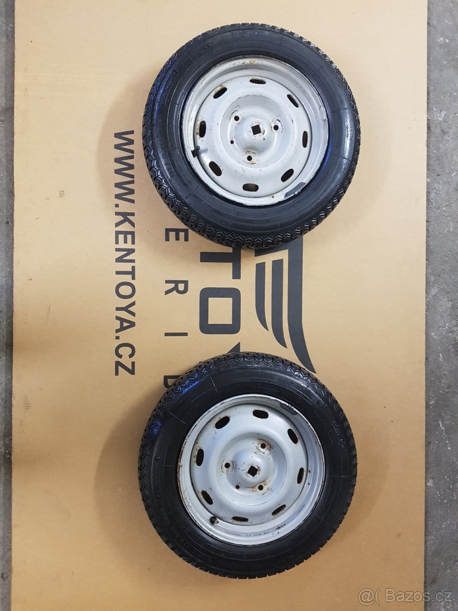 Renault 4 , Citroen Visa atd.