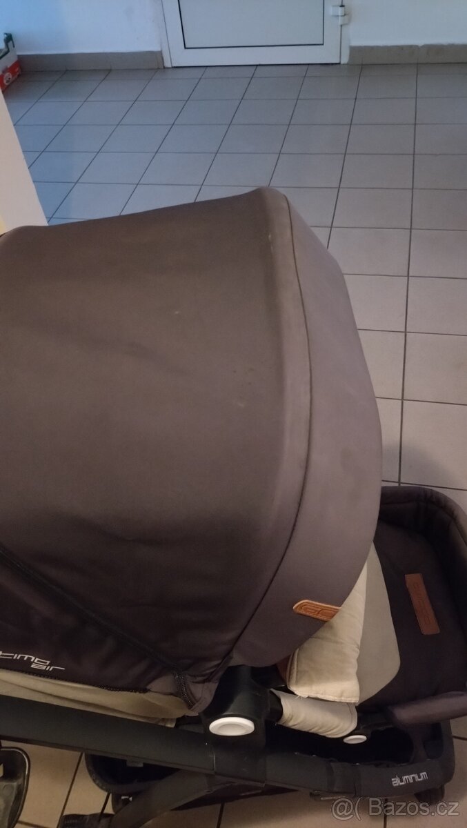 Kočárek Optimo Air