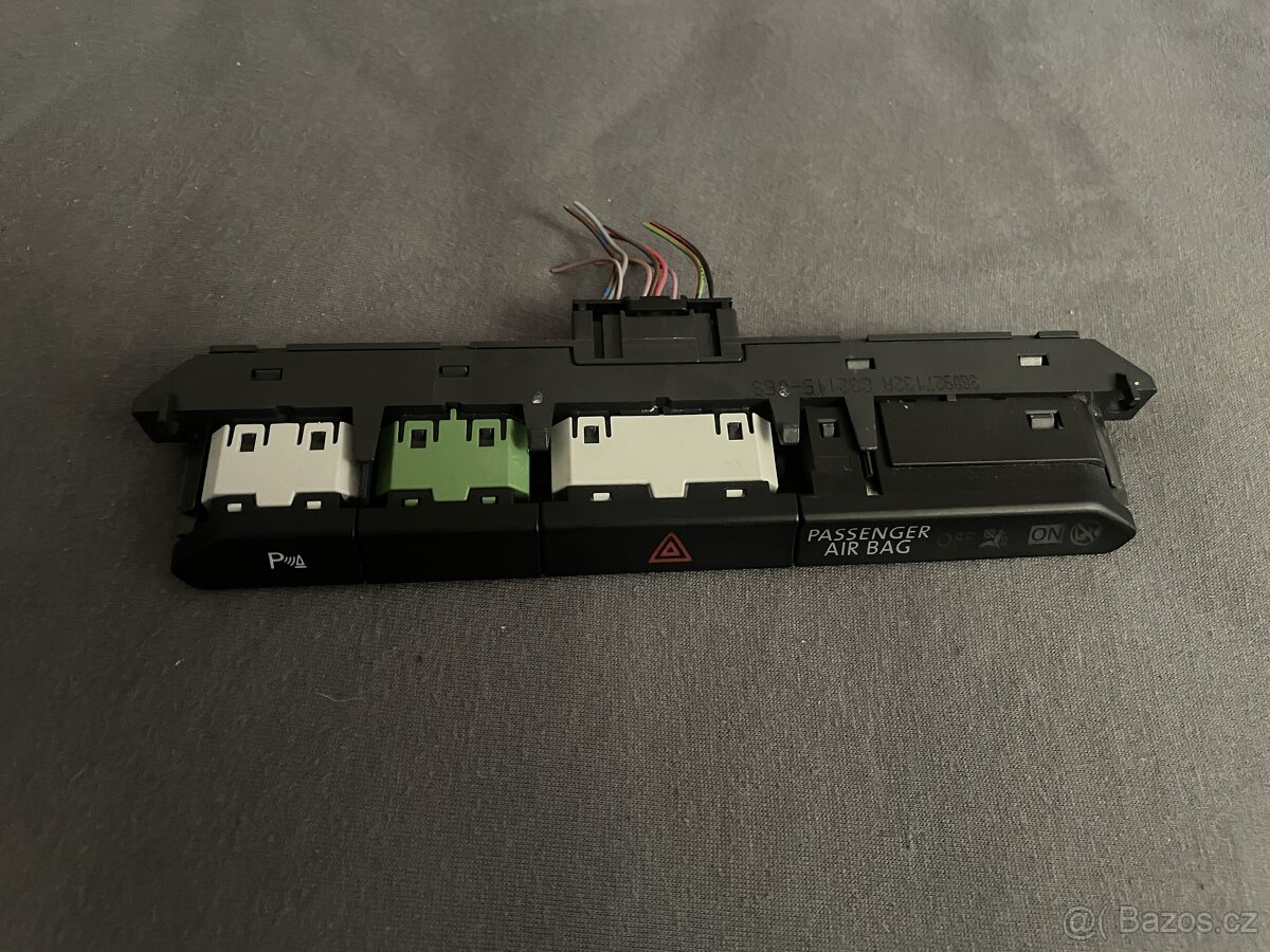 Passat spínací panel výstražných světel 3G0927132A