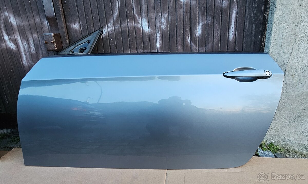 Dveře na BMW E92 E93 levý