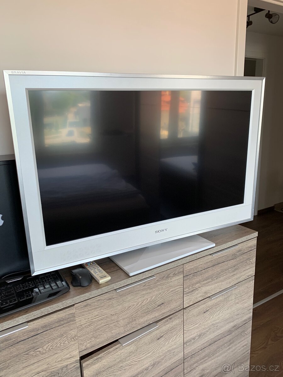 Televizor
