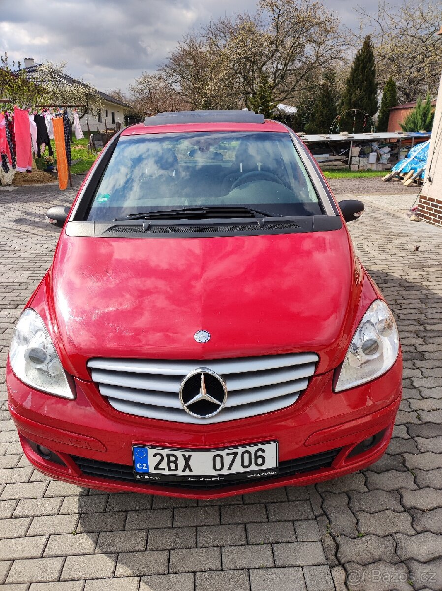Mercedes B 170i,85kw,nové pneu