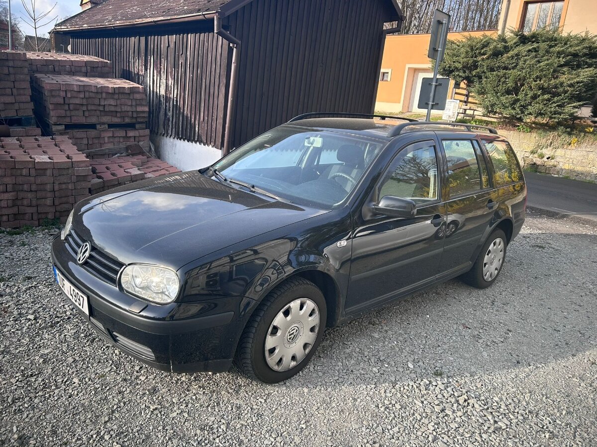 Golf IV variant 2003