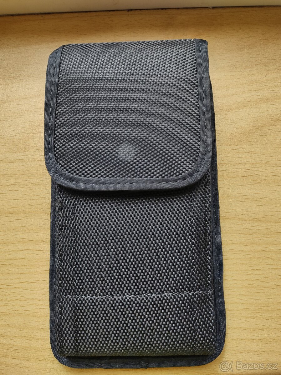 Pouzdro na mobil 5,7 - 6,3 typu kapsa, s karabinou