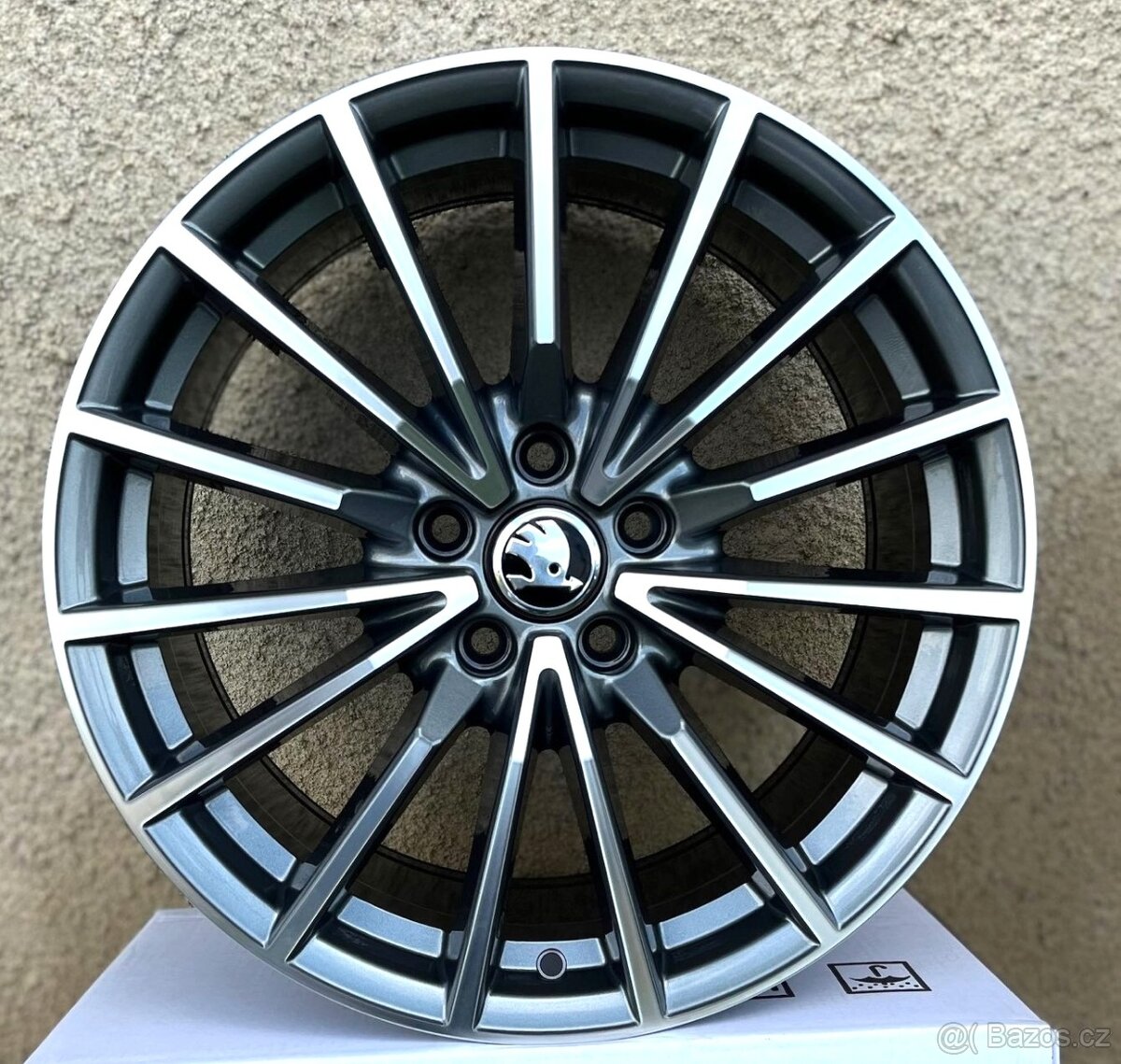 18 5x112 ŠKODA Kodiak Karog AUDI 5x112 8,5x19 ET40