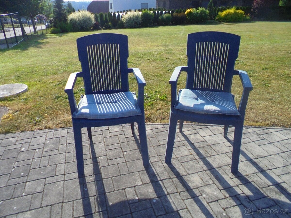 2x židle plast, zahradní