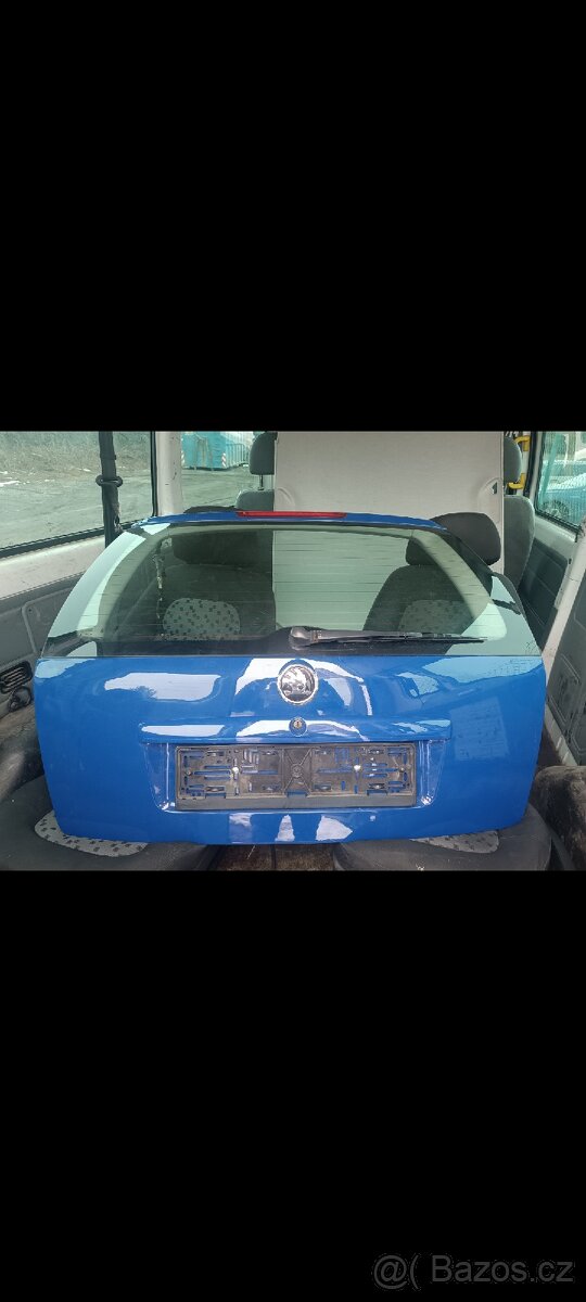 Páté 5 dveře Škoda Octavia 1 kombi