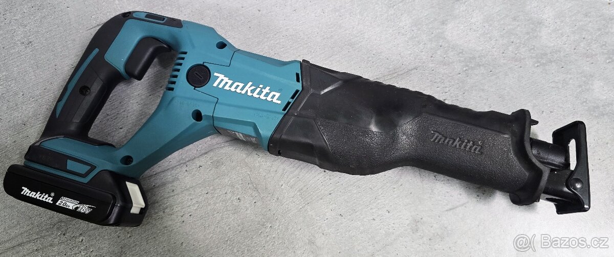 Pila ocaska Makita