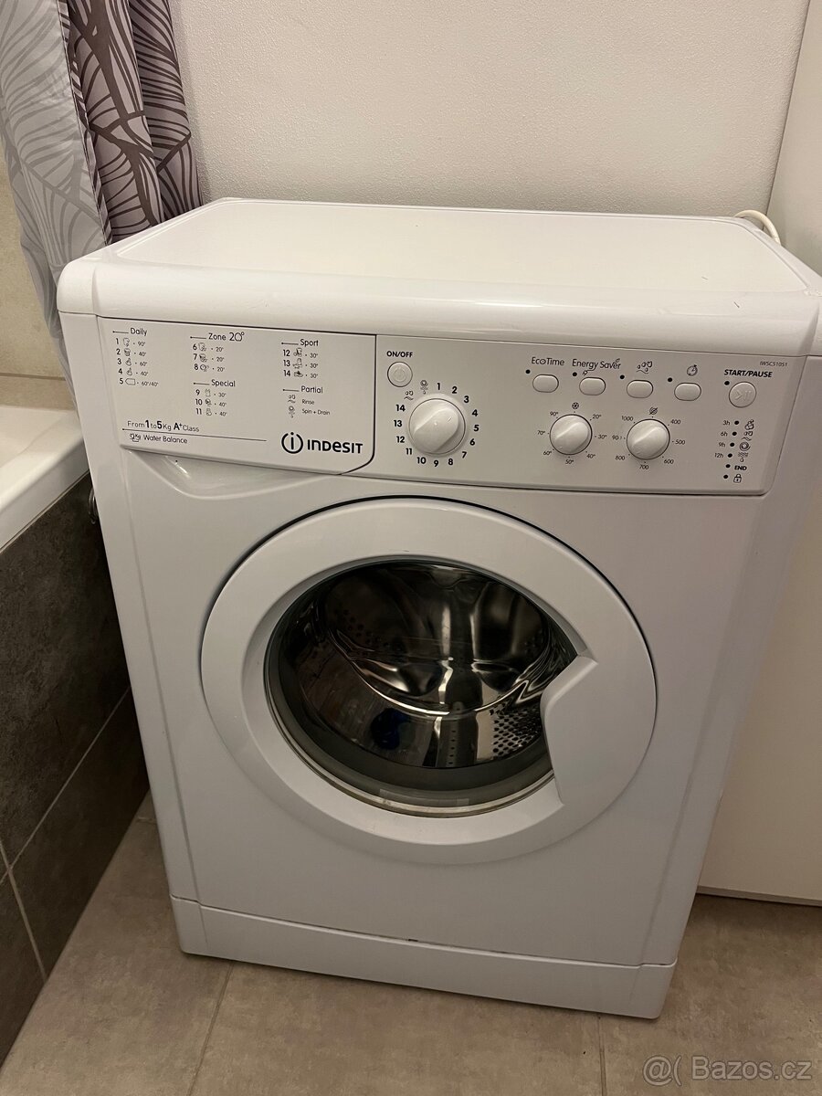 Pračka Indesit