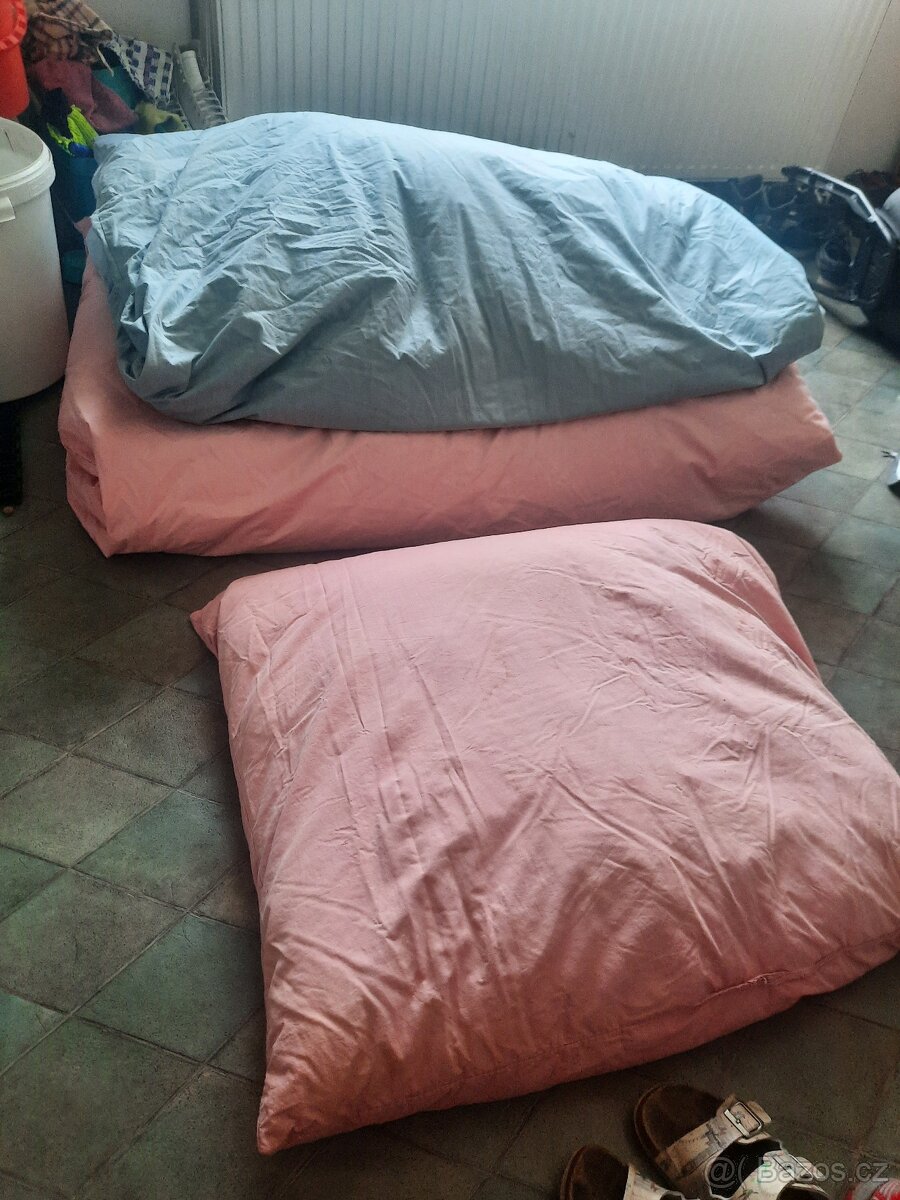 Péřové deky, peřiny a polštáře