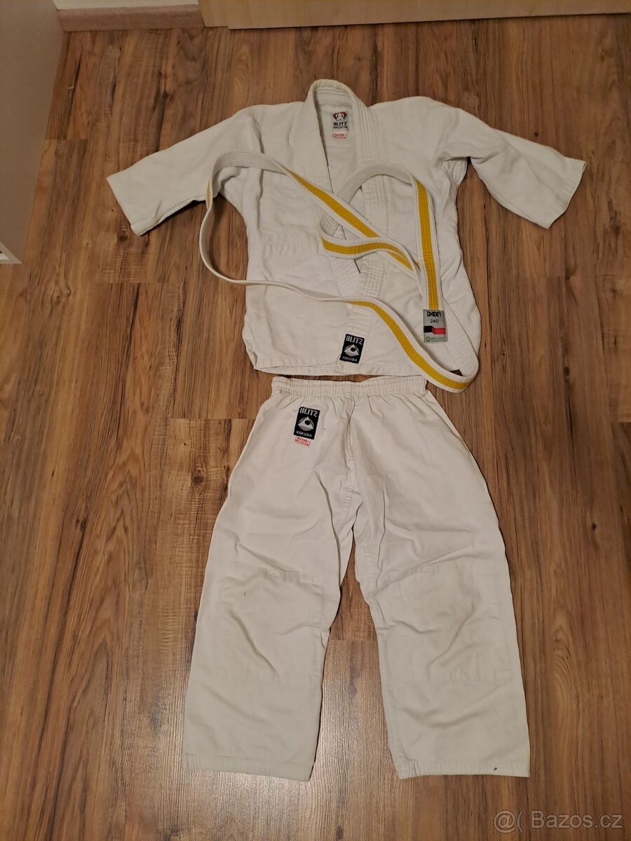 Kimono judo vel. 130 s páskem
