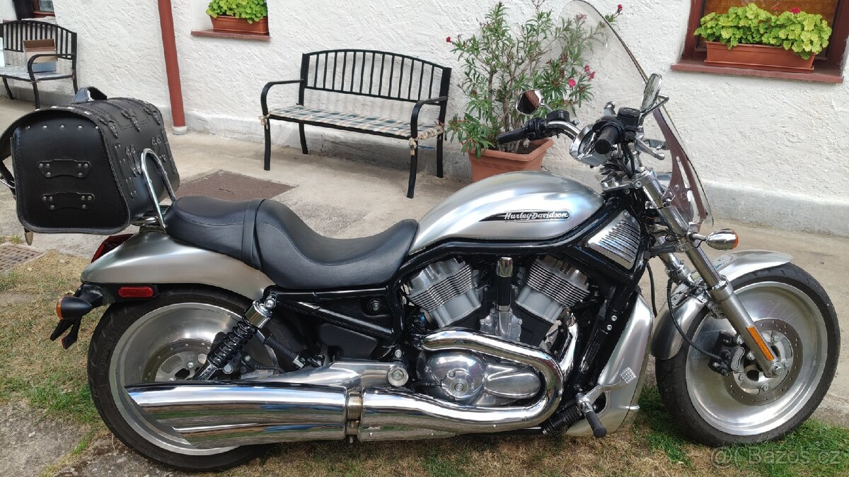 Prodám Harley Davidson V-Rod