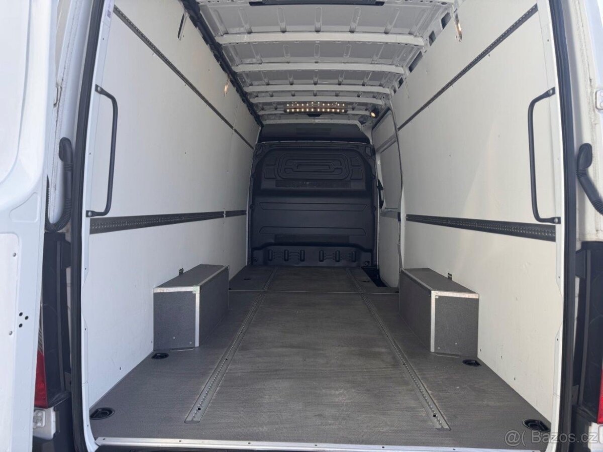Obložení dodávky Mercedes Sprinter 317 – perfektní stav