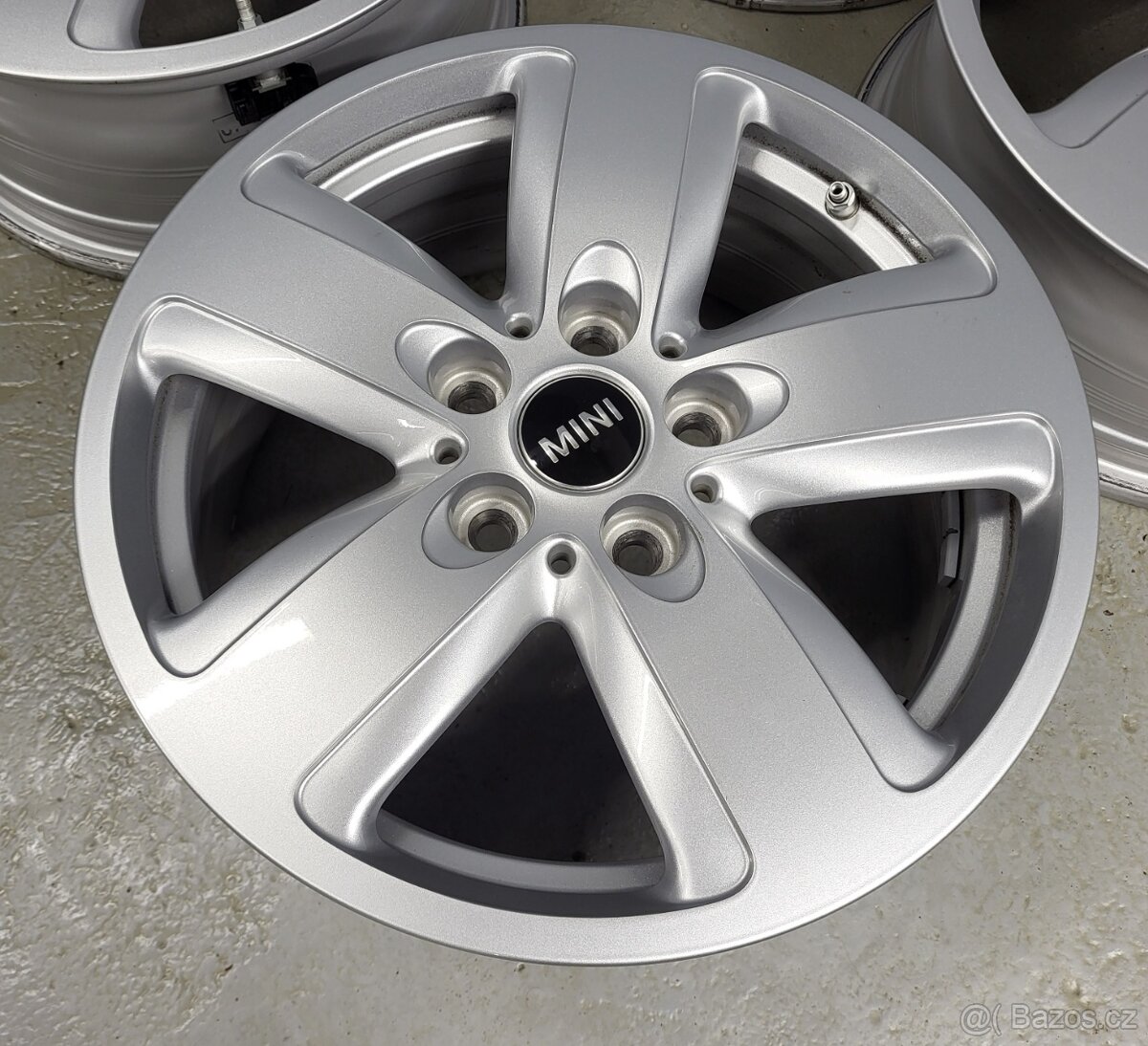 Original 16" MINI COOPER F54 Clubman 5x112