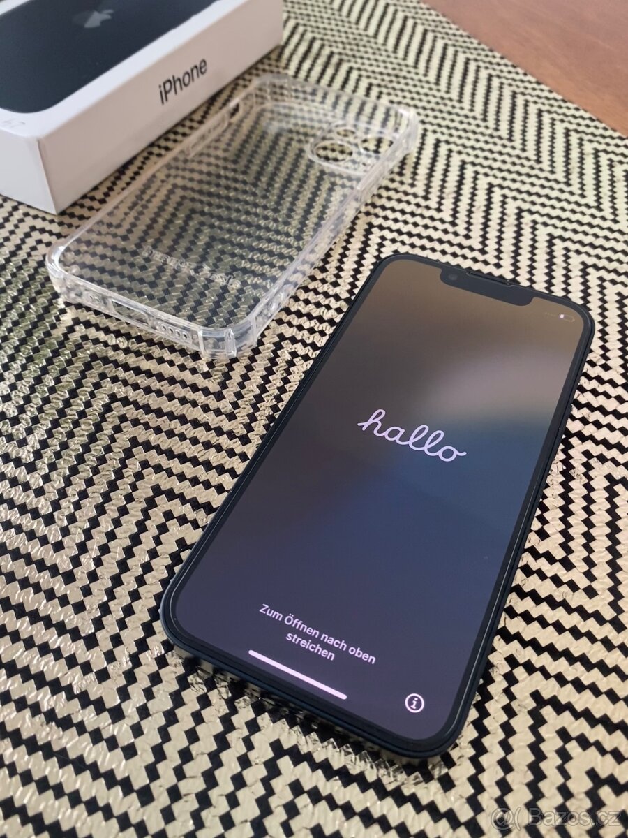 iPhone 13 mini
