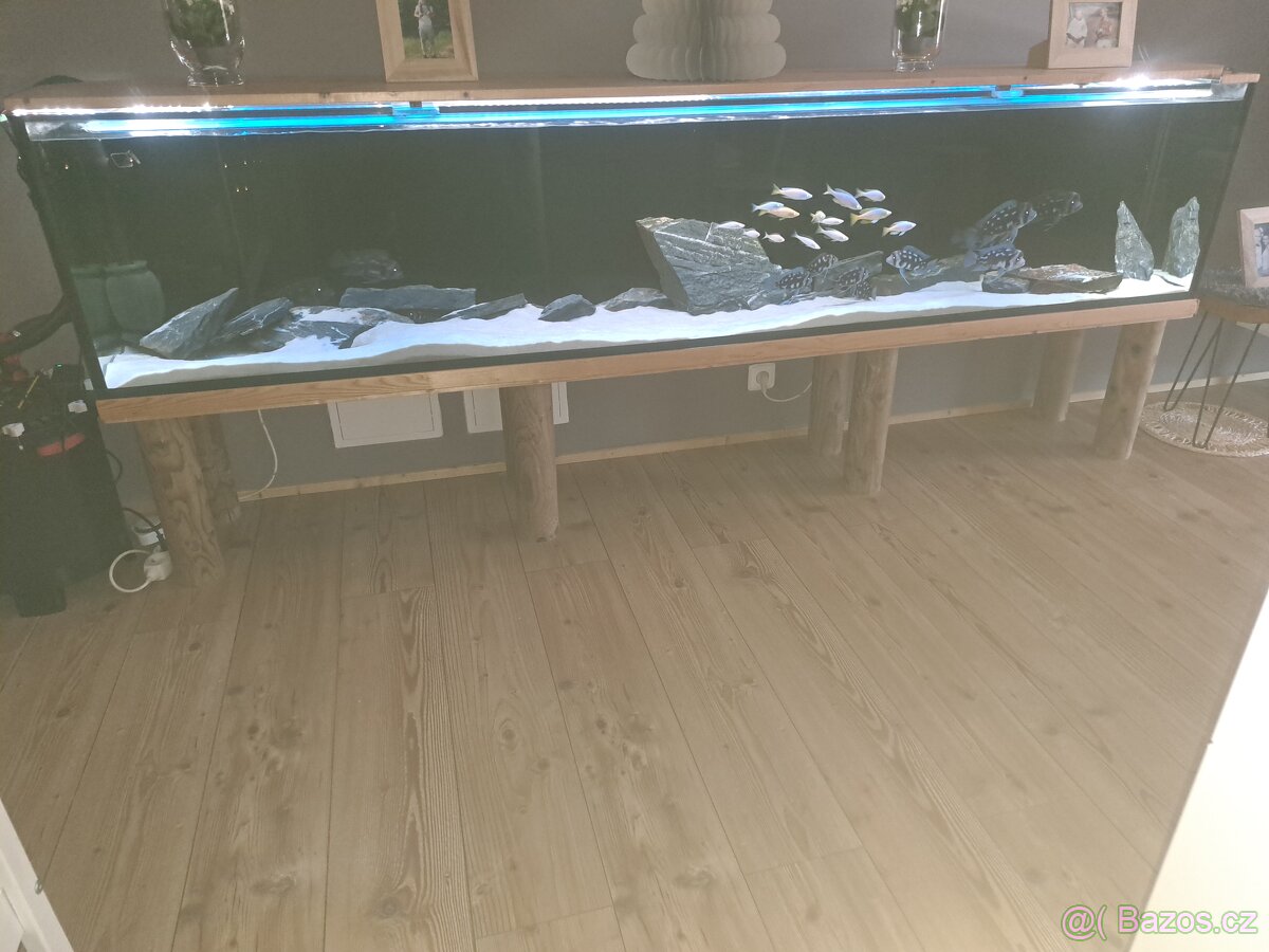 Akvarium 250xV50xŠ38cm