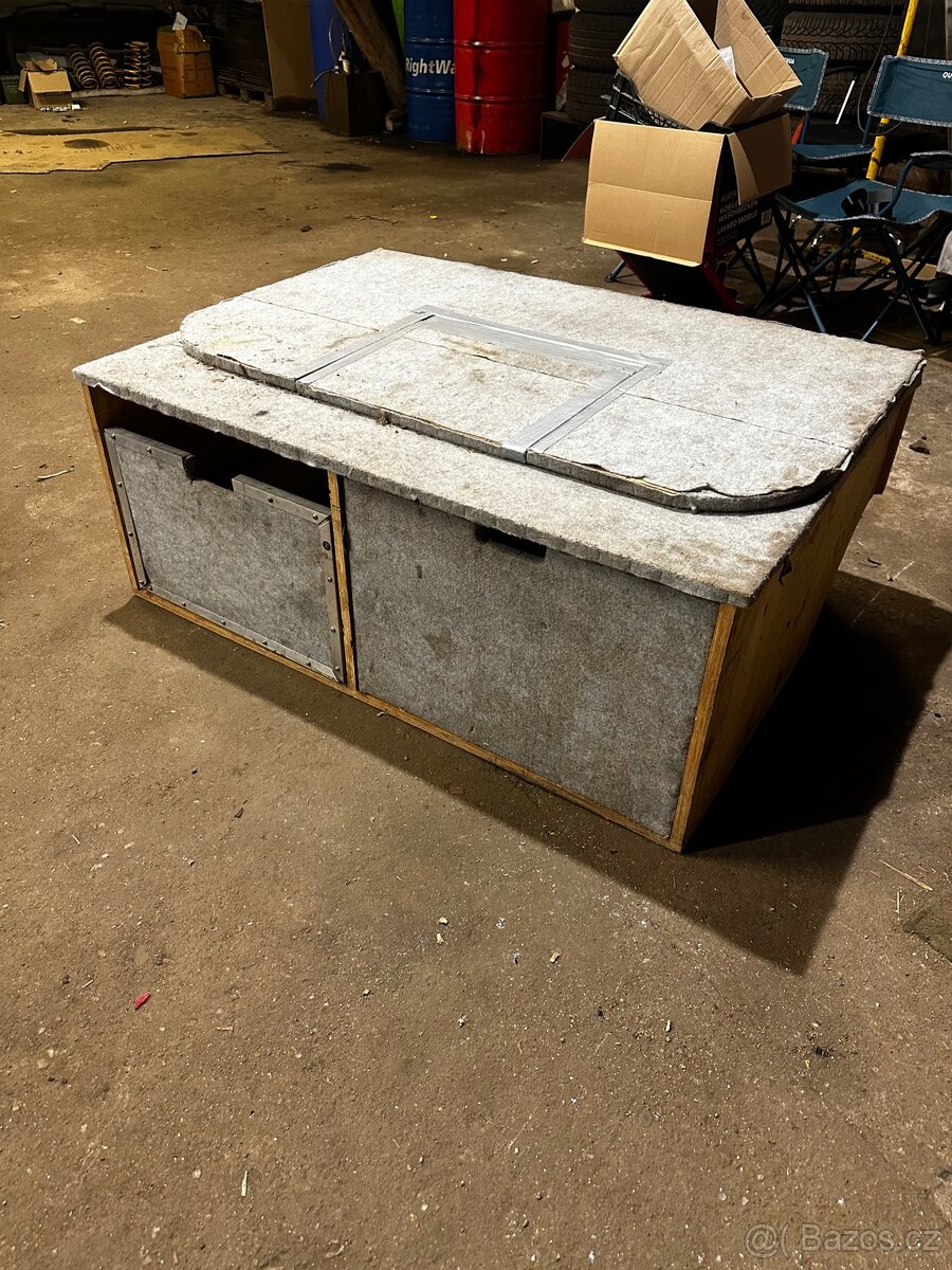 Vestavba LandRover Discovery 2