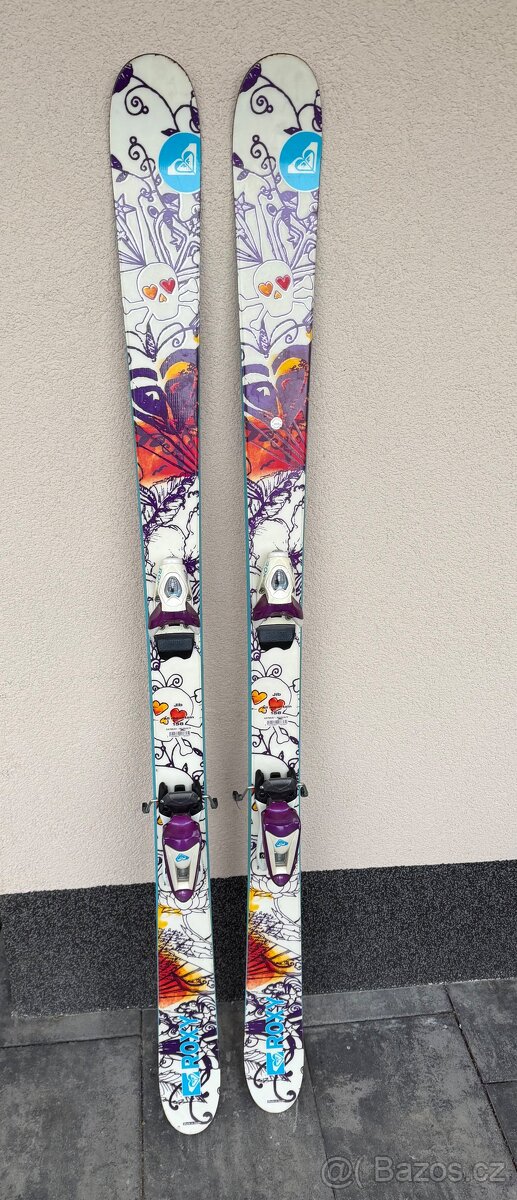 Freeridové lyže Roxy