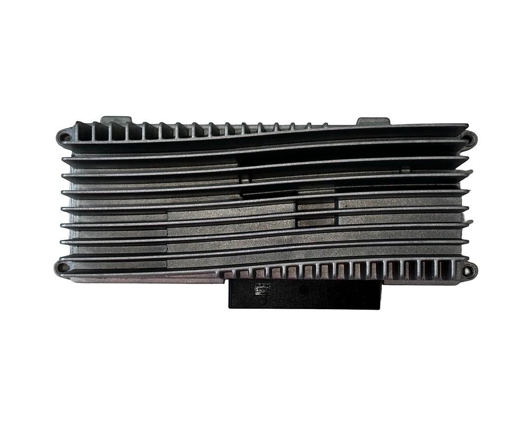 Zesilovač 8R0035223F Audi Q5 8R r.v. 2010