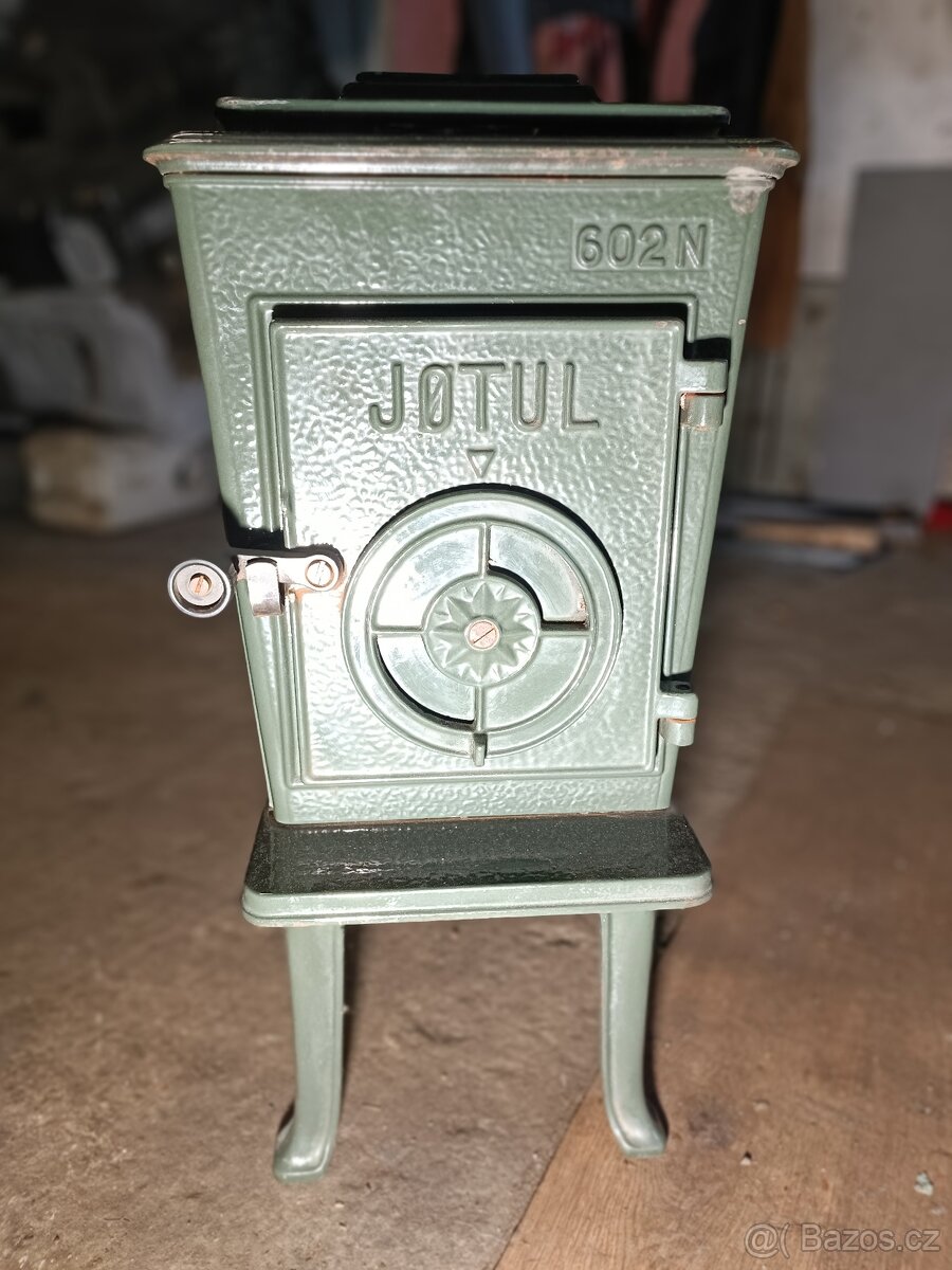 Litinová kamna jotul 602 N
