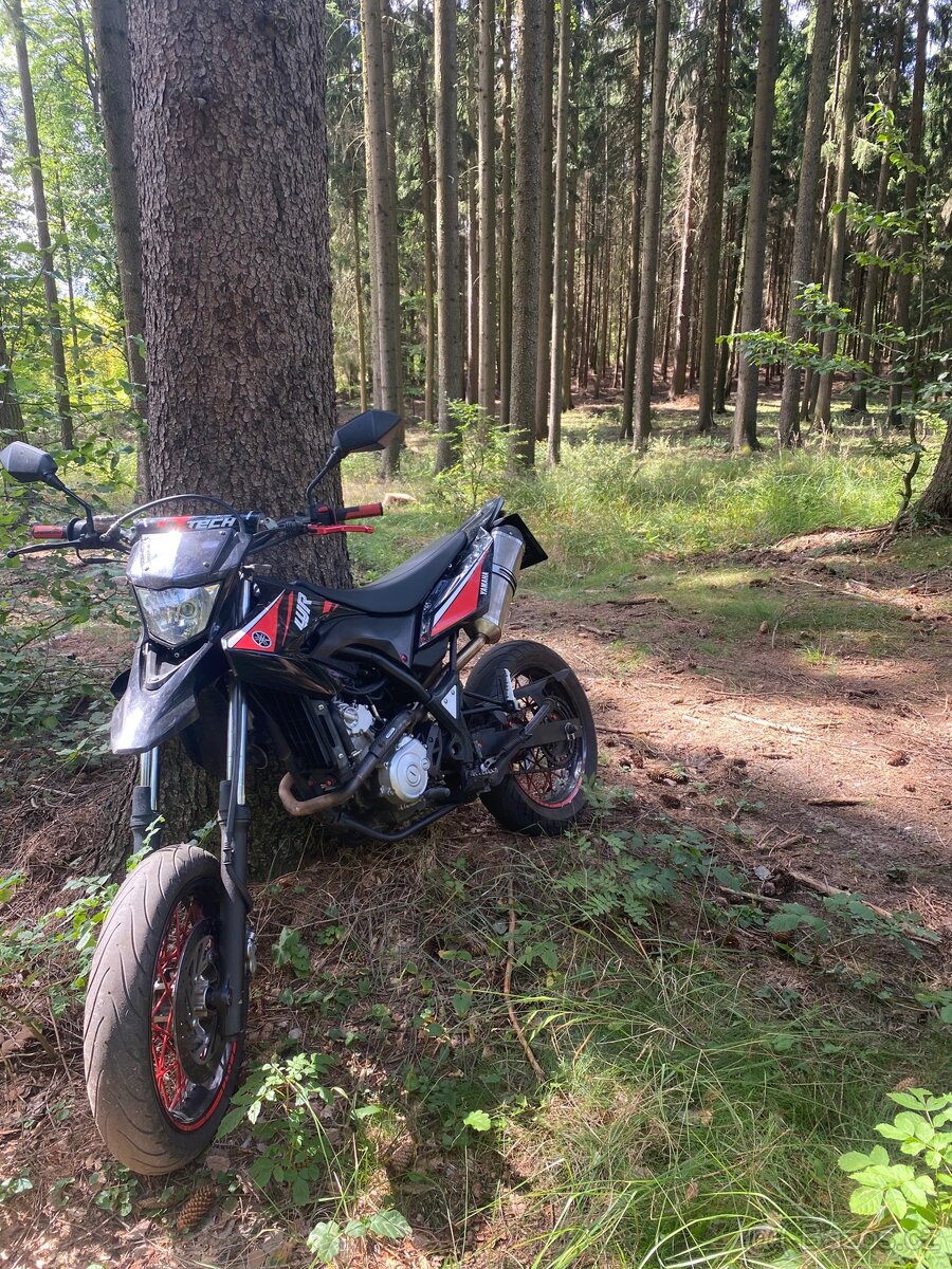 Yamaha wr125x 2010