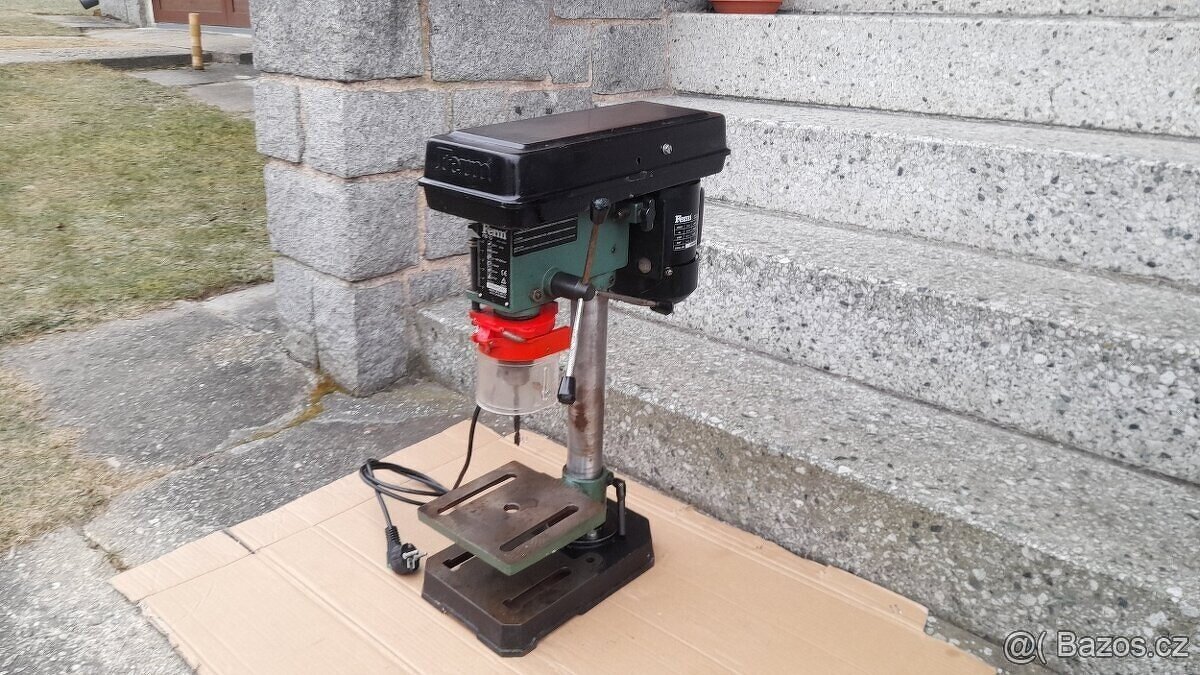Stojanová vrtačka Ferm 350 W