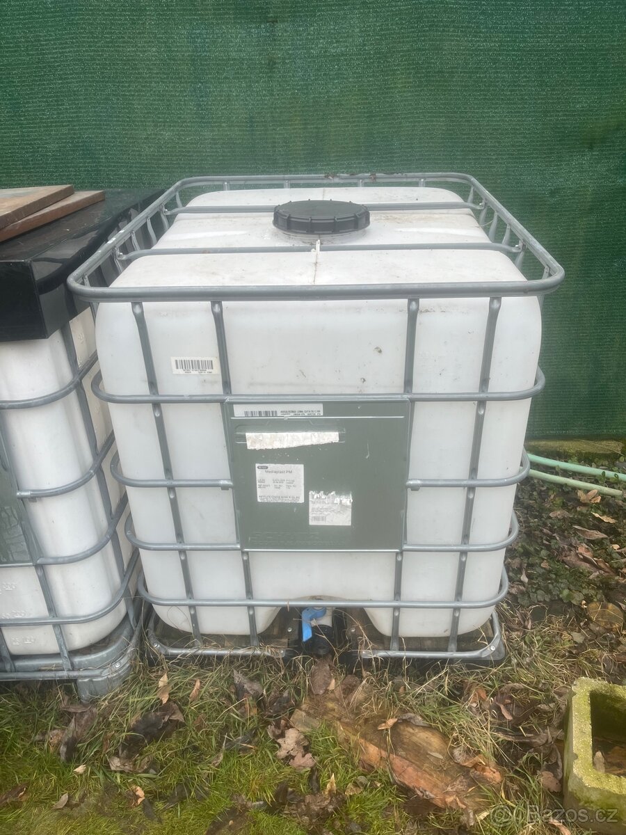 IBC kontejnery (1000 L )