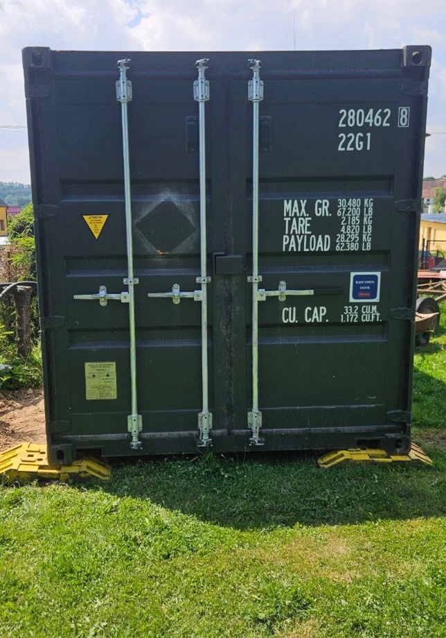 Prodej lodního kontejneru 6 m – 20' GP (zelená)