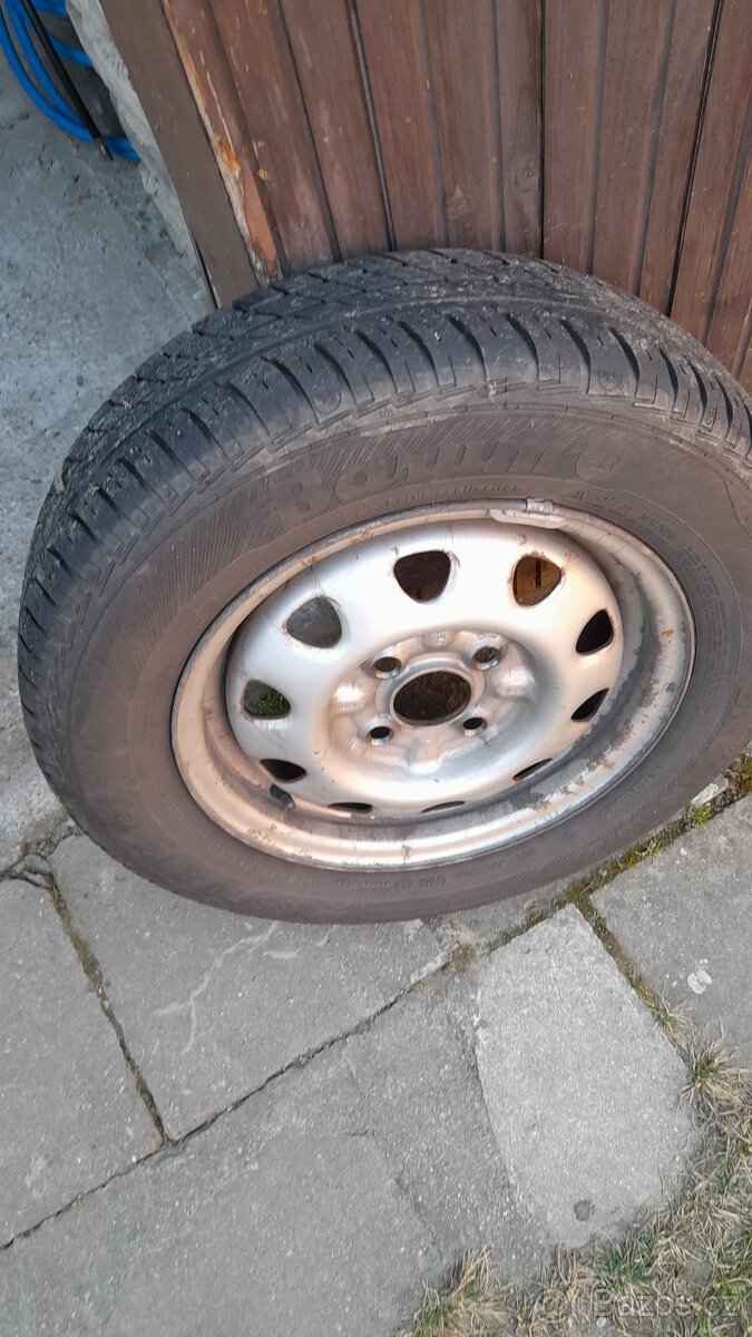 Barum 165/70 R13 79T a disky