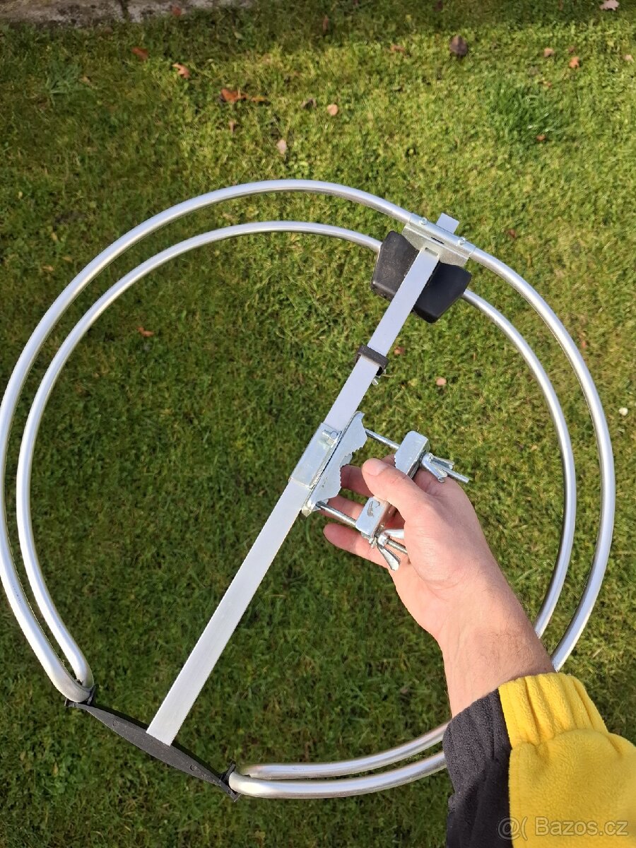 VKV anténa: Alcad Maximum FM1 dipól