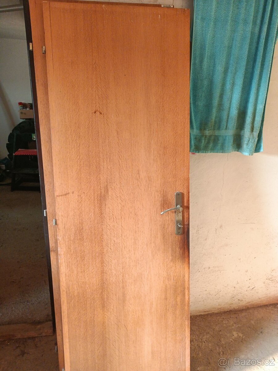 Plné 60 dveře masiv