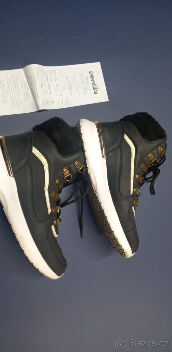 Kotníkové teplé boty LOAP