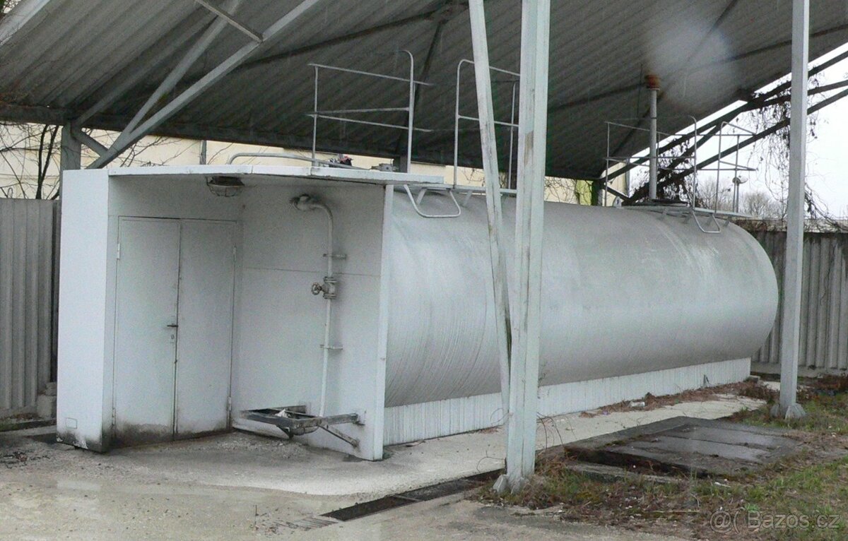 Nádrž na naftu / PHM, benkalor, bencalor, objem 33 000 l