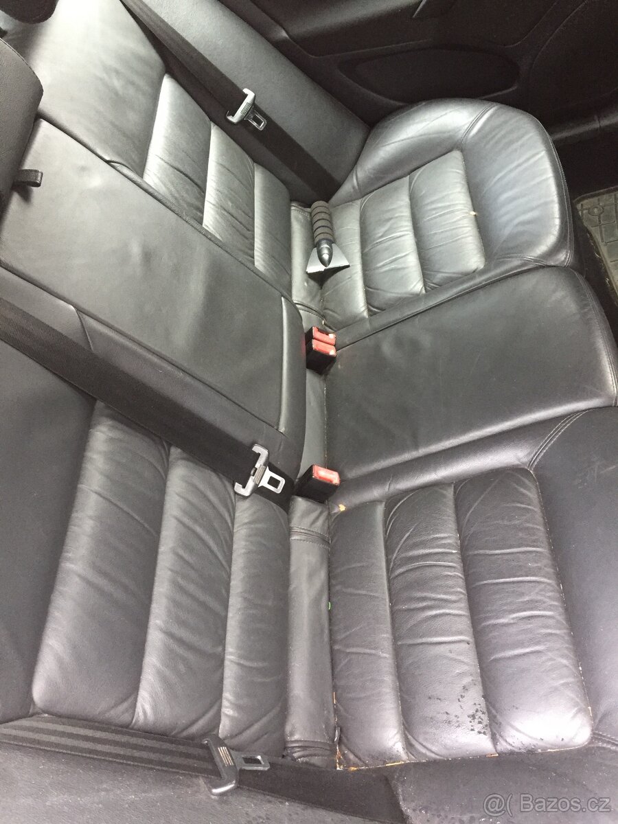 Škoda Octavia 2 kožené sedačky