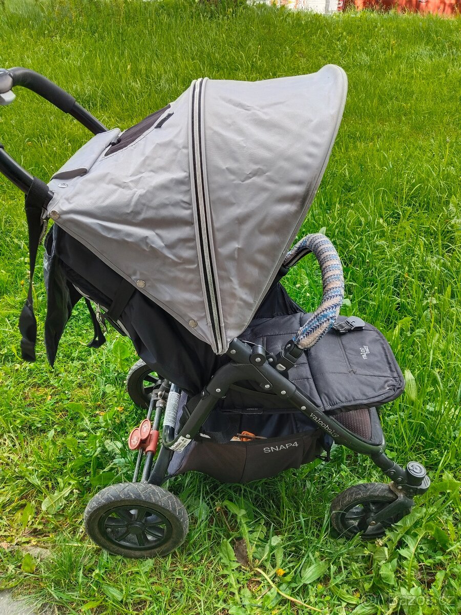 Sportovní kočárek Valco Baby Snap 4