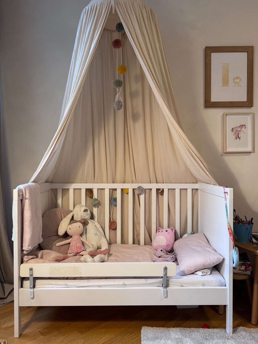 SUNDVIK IKEA detska postel + ZDARMA MATRACE/ SPĚCHÁ