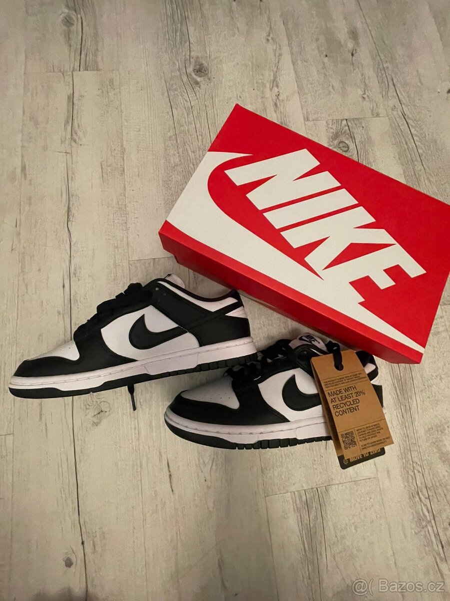 Nike dunk low velikost 38