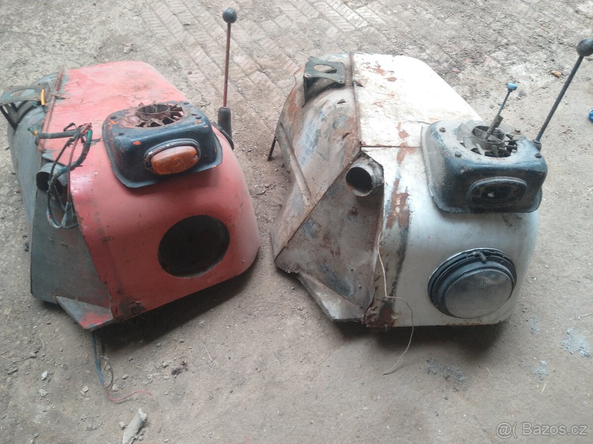 Tatra 148 přední blatníky