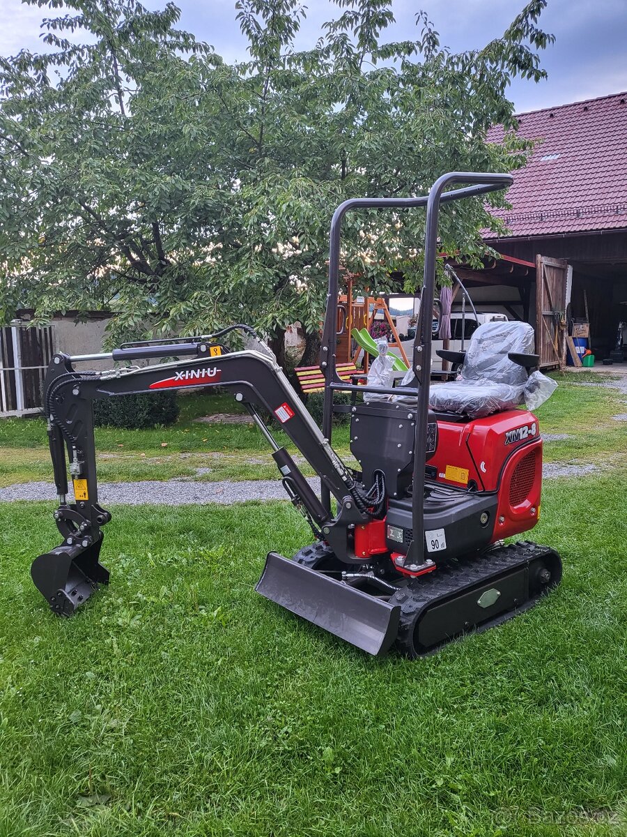Xiniu XN 12-8 motor Kubota D722- 3vál. minoosé kopání