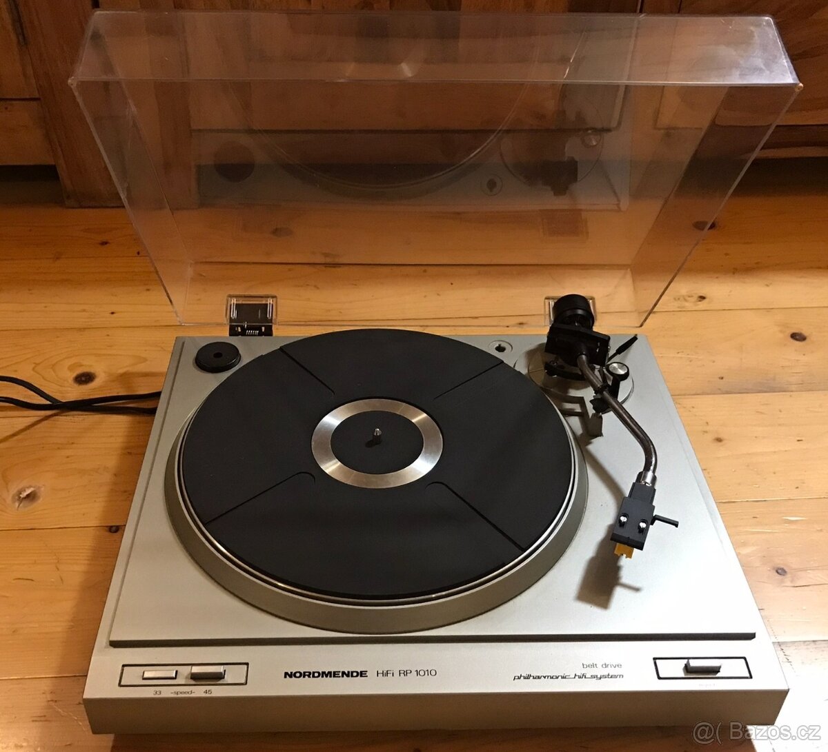 Gramofon NORDMENDE RP-1010 (1982) POLOAUTOMAT