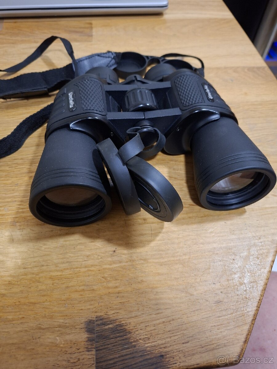 Dalekohled 20×50