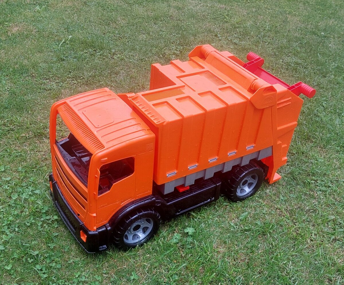 Popelářské auto Lena