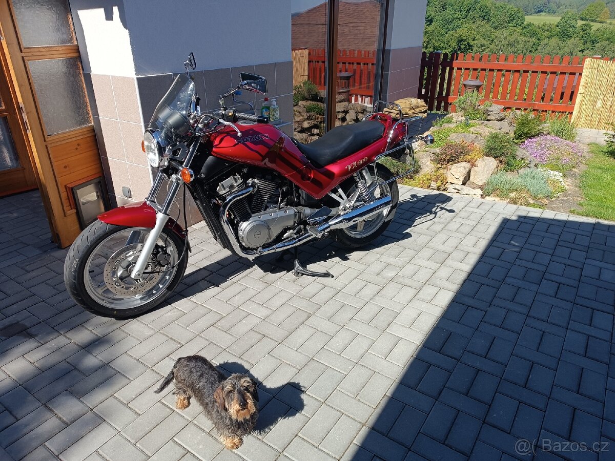 Suzuki vx800