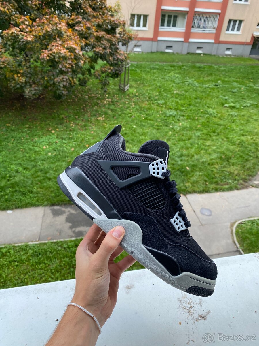 Jordan 4 Black Canvas velikost 44🥷