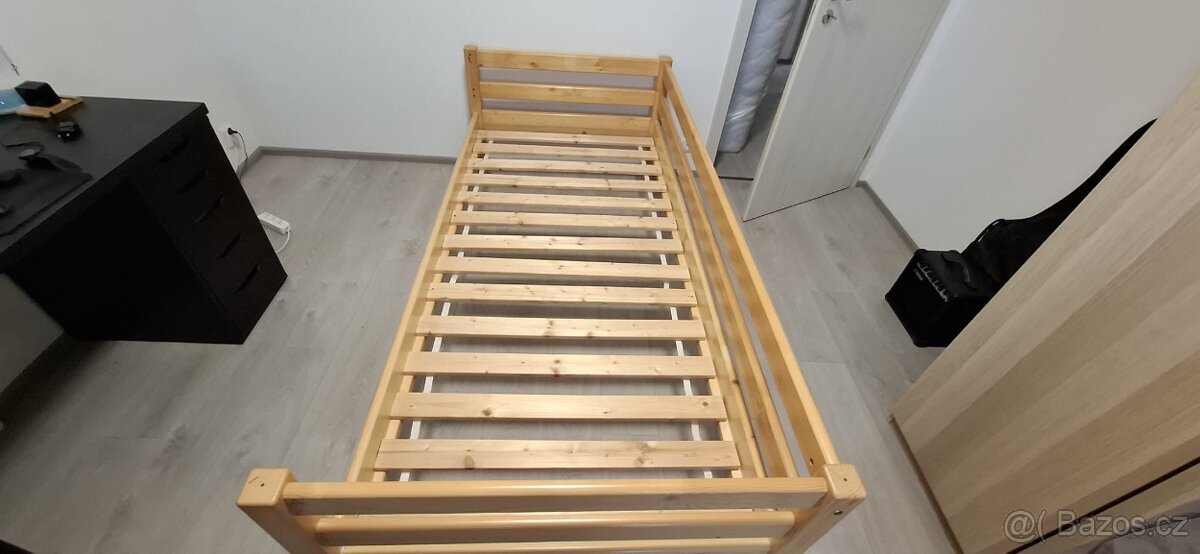 2x postel zn. Domestav z masivu 90x200 s roštem