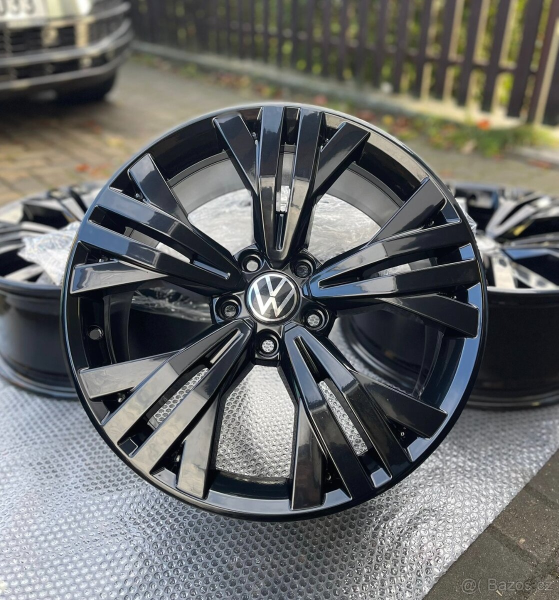 ORIGINÁL Alu Volkswagen KALAMATA R18, 5x112 - TOP STAV