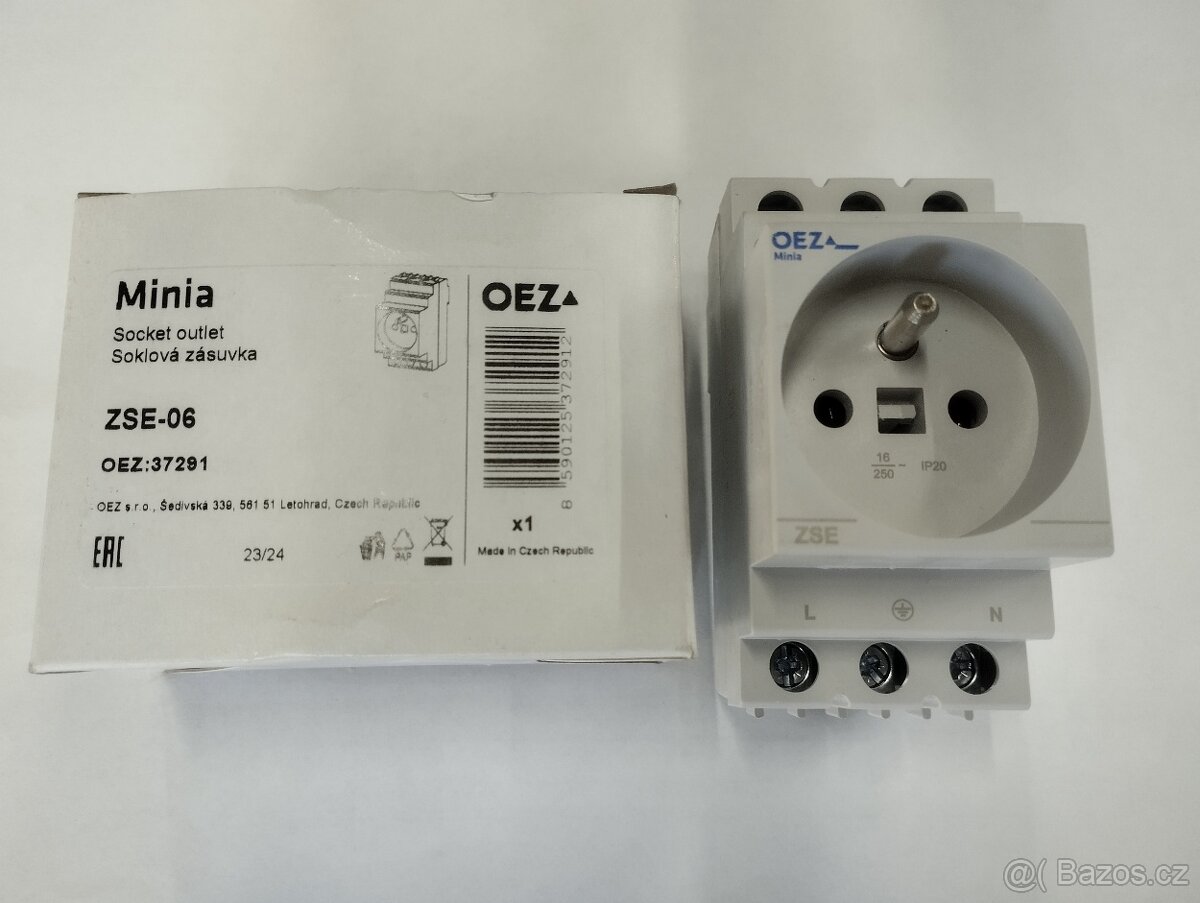 Zásuvka na DIN lištu