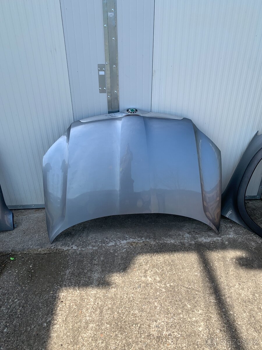 predni haubna kapota skoda yeti 09-13 5L0 yety 9157