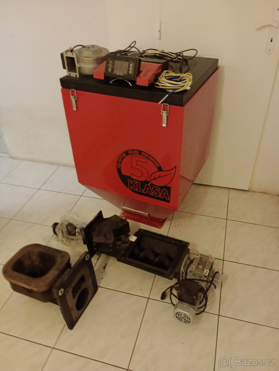 Sada pro pec nebo kotlová kamna podavač 25kW