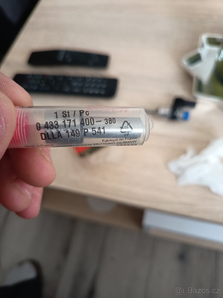 Vstřikovací trysky Bosch viz foto